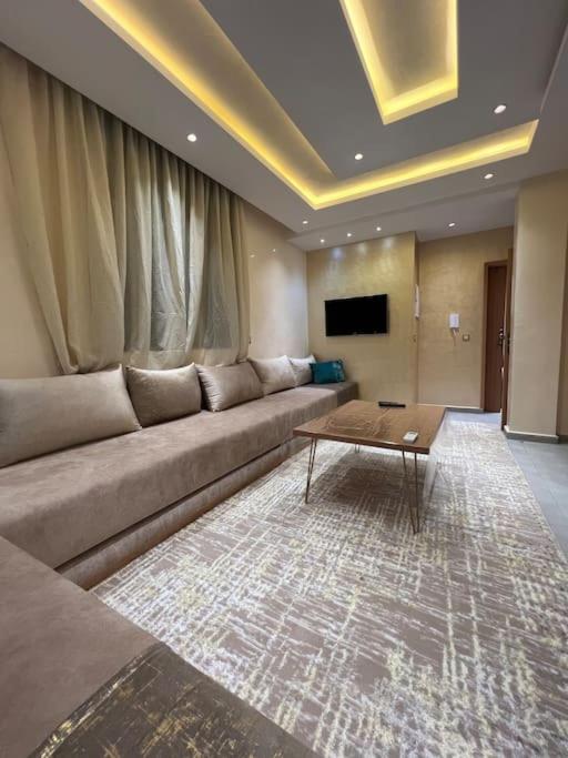 Apartment Gold Moderne Avec Hammam Centre Agadir
